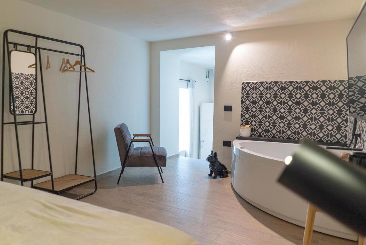 Tesoro Nascosto B&B Salerno Exterior photo